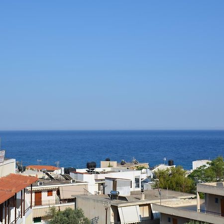 Διαμερίσματα Βούλα Αγία Μαρίνα Εξωτερικό φωτογραφία